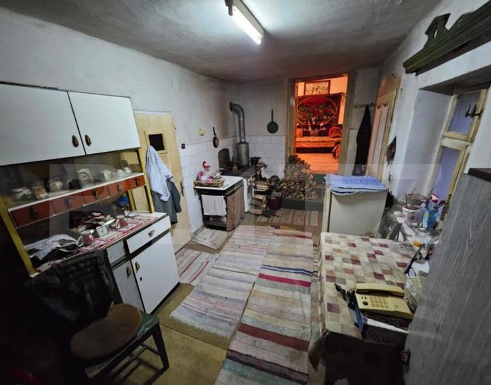 Casa saseasca autentica de vanzare, 4 camere, 150 mp - 2