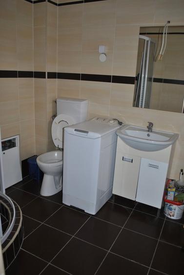 Casa de inchiriat - 6