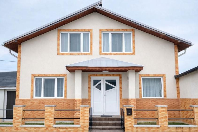 Casa renovata, mobilata, 200 mp mutare rapida - 1