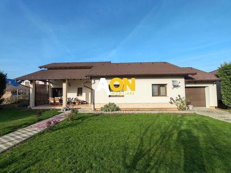 Casa 3 Camere, 179 mp Construiti, Teren 784 mp, Zona Cetate - 1