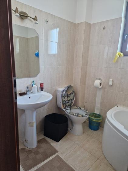 Prelungirea Ghencea - Cartier Latin - 1