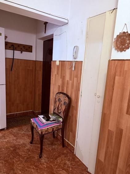Vand apartament 2 camere decomandat - 5