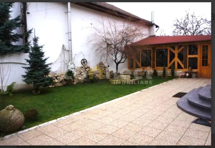 Casa / Vila de inchiriat in zona Piata Cipariu - 3