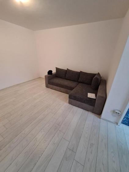 Iancului\Obor\4 Minute Metrou\Garsoniera La Cheie| - 1