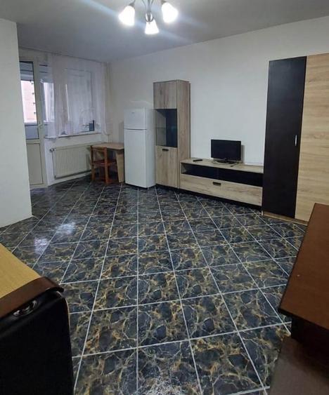 Garsoniera 32 mp 1980 metrou Iancului - 2