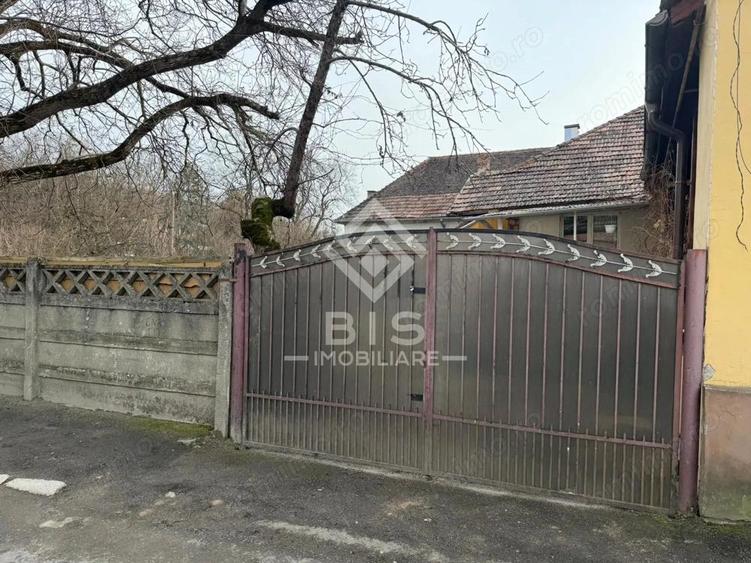 Casa de vanzare - CENTRU - 1