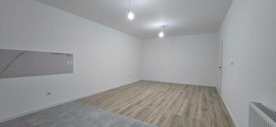 Ap. 2 camere Tractorul - Ozone Resedince Bloc B, etaj 2, balcon, aproape Coresi - 2