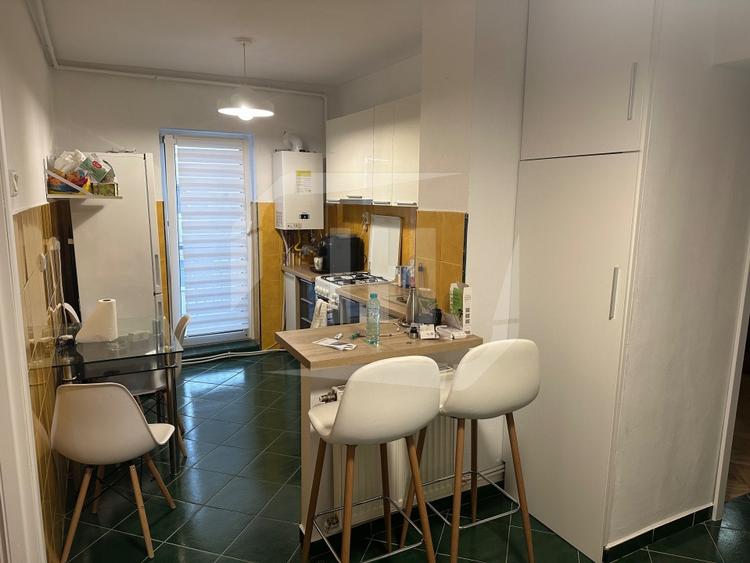 Apartament 2 camere decomandat, zona Gruia - 3