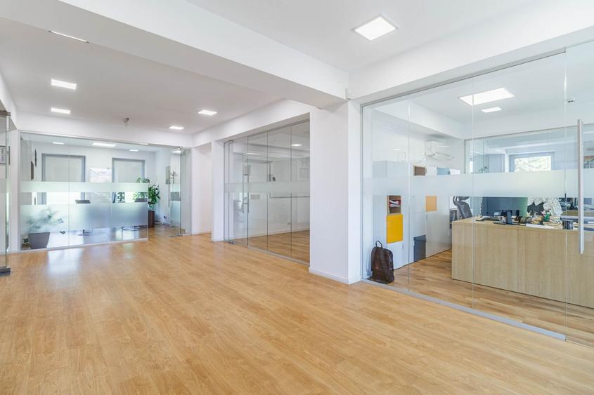 Inchiriere - Cladire Birouri cu 30 locuri parcare - Pipera - 6