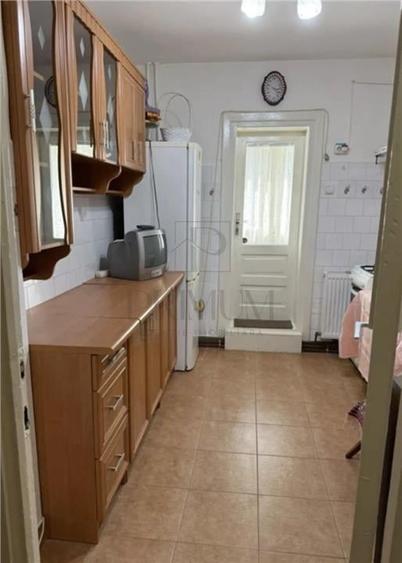 DOROBANTILOR - 2 Camere - Parter - Centrala proprie - Termoizolat - 3