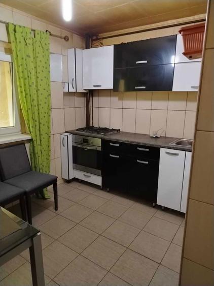 4 camere Militari - 1