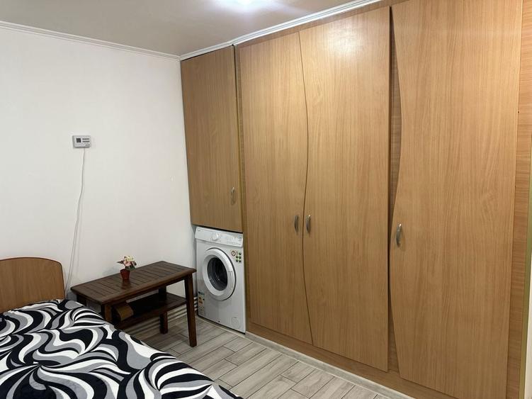 Inchiriez garsoniera in Buzau Cartier Posta . Sunt 2 camere plus baie , bucatarie si centrala termica - 7