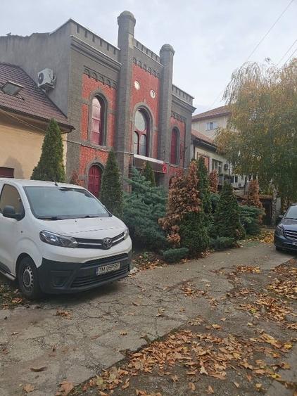 Vând Sinagogă ,poate fi folosită în orice domeniu - 2