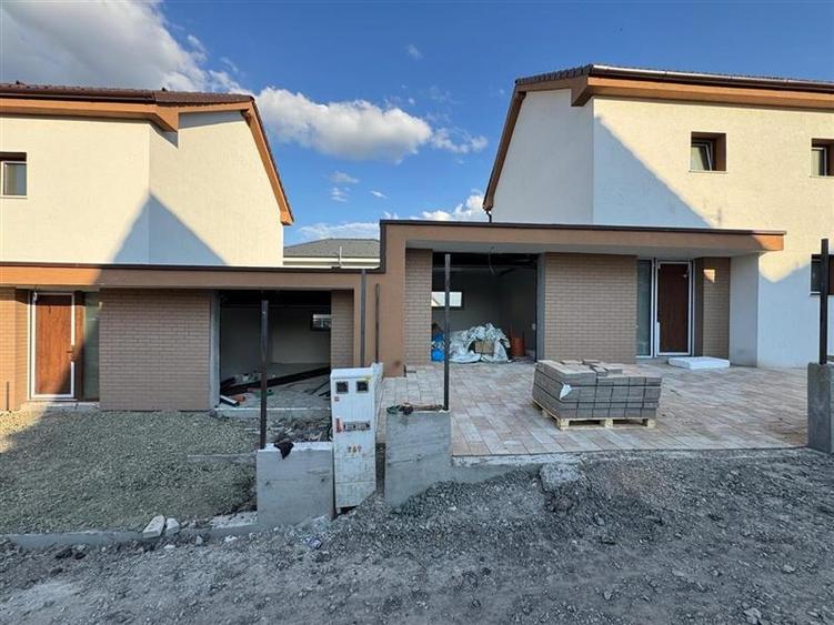 Casa Individuala + Garaj situata in Chinteni - 6