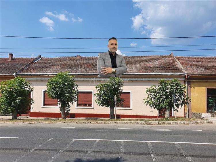 Bocsa Montana, Casa Solida + Teren, Strada Principala - 1