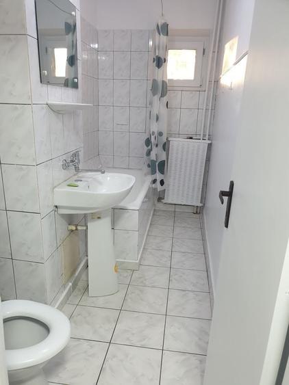 Inchiriez garsoniera Crangasi - 4