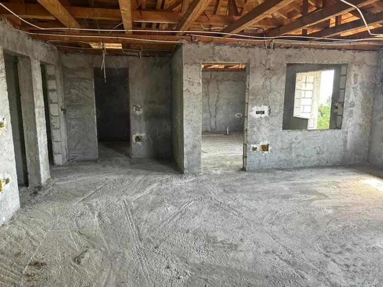 Vand casa cu etaj in comuna pietroasele ,Buzau - 4