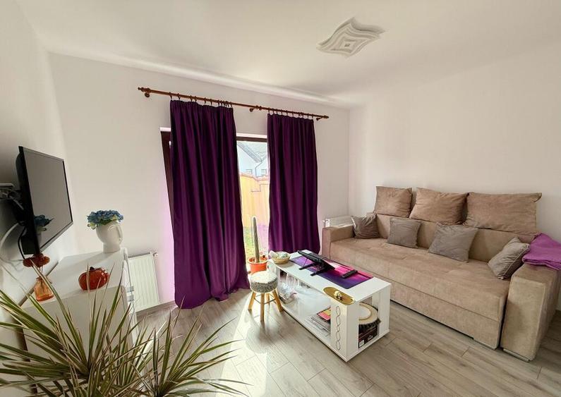 Duplex Mobilat / 5 Camere / 2 Bai / Teren 250 mp - 10