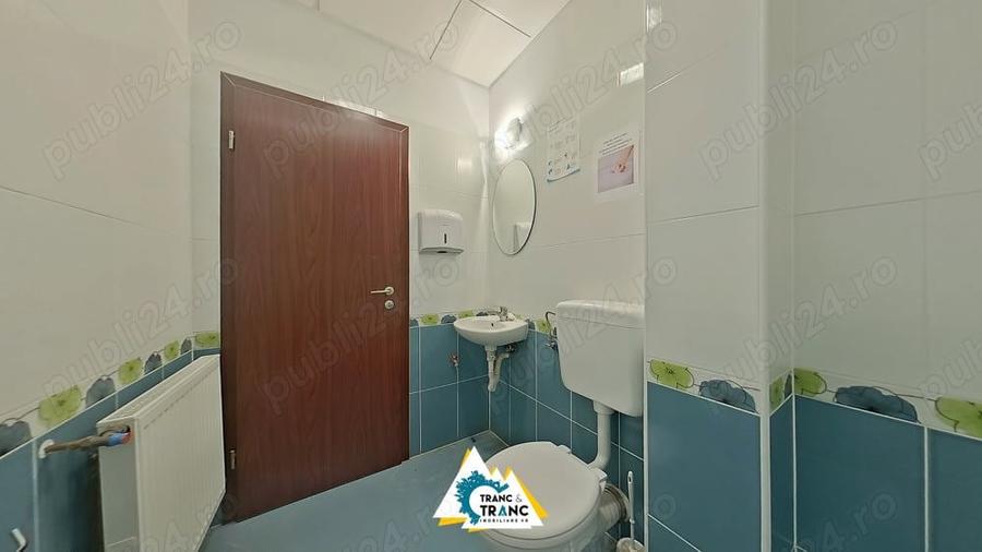 Spa?iu de birouri de 200 mp in cladire de sticla in Micalaca - 6