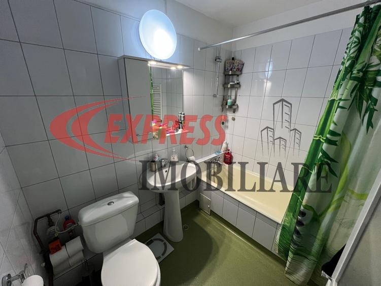 Dristor, Ramnicu Valcea, Piata, Metrou - 4