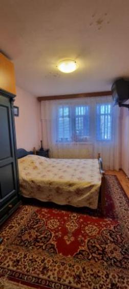 Teren cu casa batraneasca demolabila. - 5