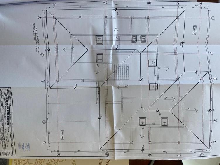 APA SARATA casa deosebita 300mp cu 2 garaje si 8ari teren! - 3