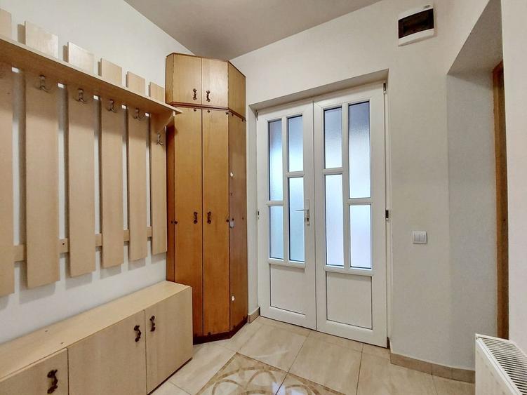 Corp de Casa Inchiriere - Centrul Civic - 9