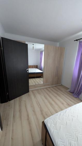 Inchiriez apartament 2 camere - 4