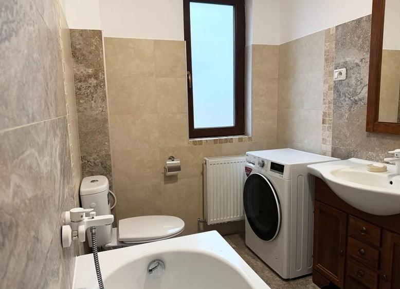 Bloc nou. Decomandat. Bucatarie inchisa. Zona ESO. Complet mobilat. Pod Propriu. - 9