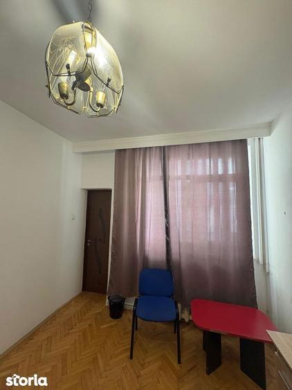 camera la vila zona copou intrare separata 2 baii bucatarie 160 euro - 7