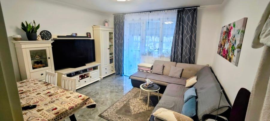 Vând apartament cu trei camere - 11