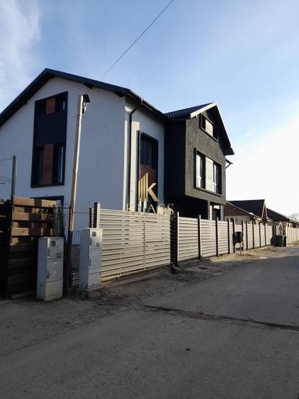 Vila 6 camere tip duplex Balotesi de vanzare - 3