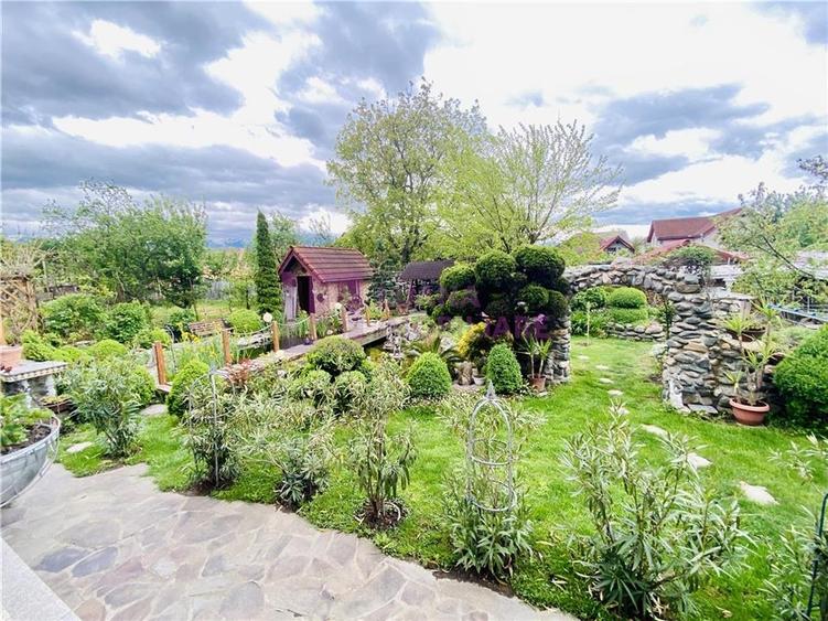 Casa individuala in Avrig | vila de lux | teren 1035 mp | video - 1