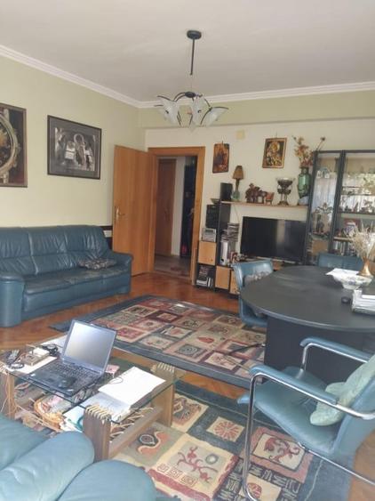 VAND PARTER+DEMISOL VILA + 416MP TEREN IN ZONA PARCUL CAROL-SOSEAUA VIILOR - 3