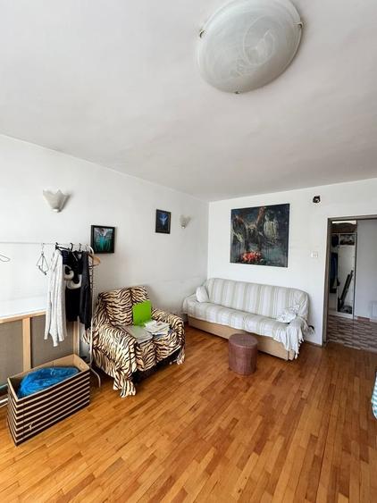 Stefan cel Mare x Barbu Vacarescu, Dinu Vintila, Langa Parcul Circului - 2