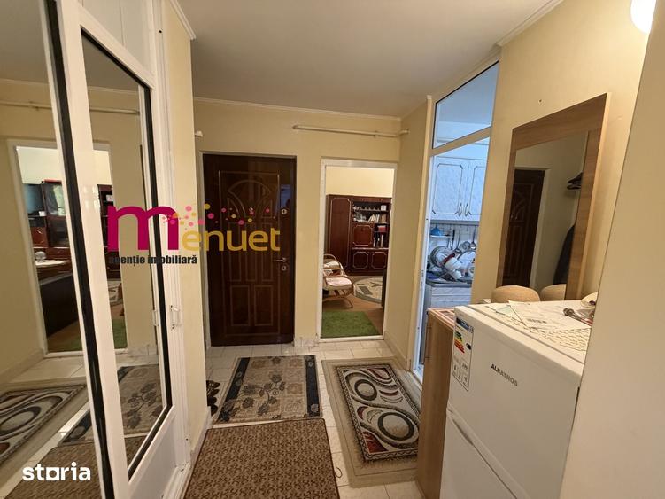 Apartament cu 2 camere decomandat în C5