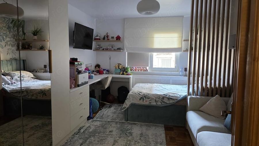 Apartament cu 3 camere decomandat în Mărăști