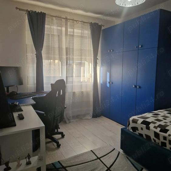 Casă cu 5 camere cu Teren 315 Mp în Moșnița Nouă