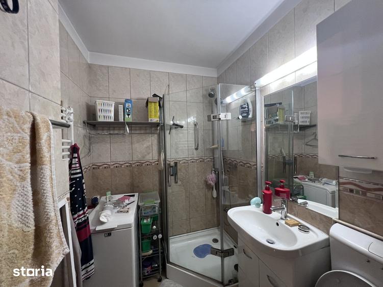 Apartament cu 3 camere, mobilat în Cotroceni