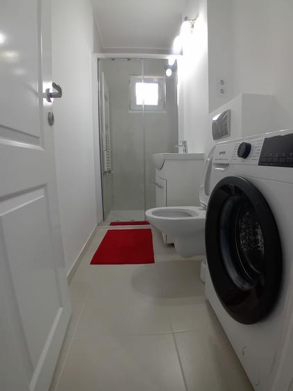 Apartament cu 2 camere semidecomandat în Semicentral