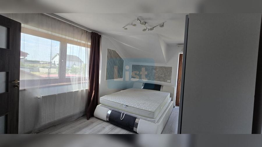 Casă cu 4 camere cu Teren 380 Mp în Dumbrăvița