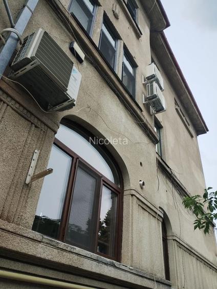 Vand apartament 3 camere, zona Calea Calarasi