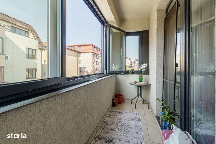 Apartament cu 2 camere decomandat în Roșu