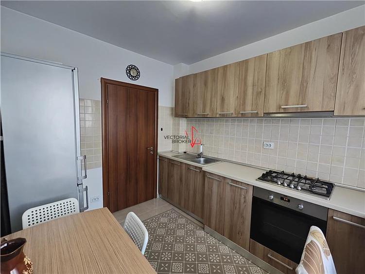 Apartament cu 2 camere decomandat, mobilat în Vitan
