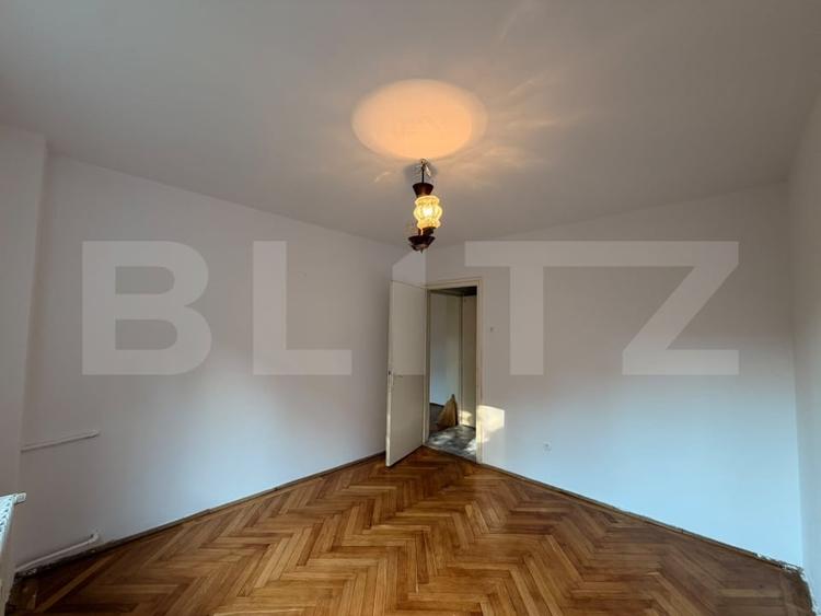 Apartament cu 2 camere semidecomandat în Brazda lui Novac
