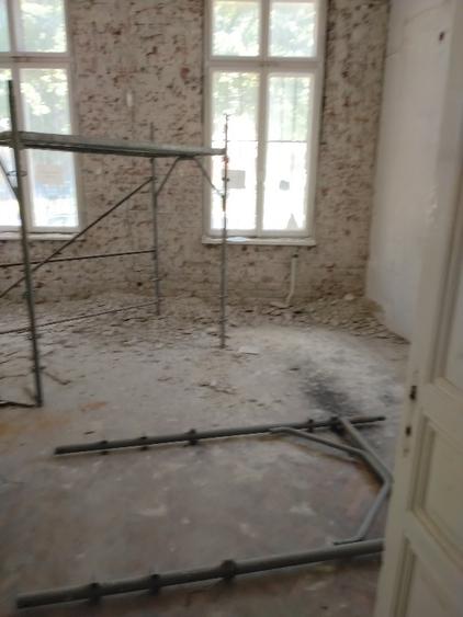 Casă individuală cu 4 camere cu Teren 355 Mp în Calea Victoriei