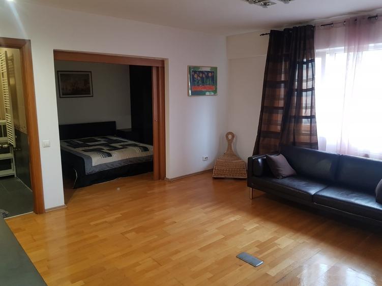 Apartament cu 2 camere semidecomandat în Alba Iulia