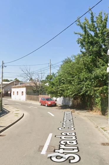 Casă cu Teren 1030 Mp în Central