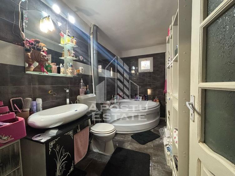 Casa individuala deosebita cu 6 camere, zona Girocului - 12