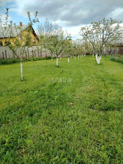 De vanzare - Casa 102 mp, Teren intravilan 913 mp  Țantareni